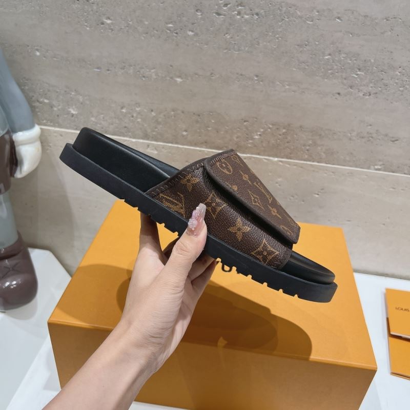 Louis Vuitton Slippers